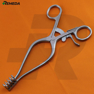 Travers Retractor